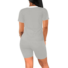 Load image into Gallery viewer, vybe Women&#39;s Short Yoga Set